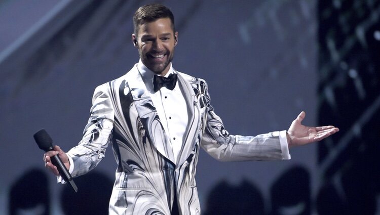 Ricky Martin presentando en la gala de los Premios Grammy Latino 2019