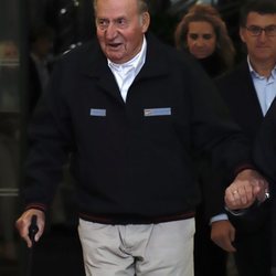 El Rey Juan Carlos I en una cena con autoridades políticas en Sanxenxo (Galicia)