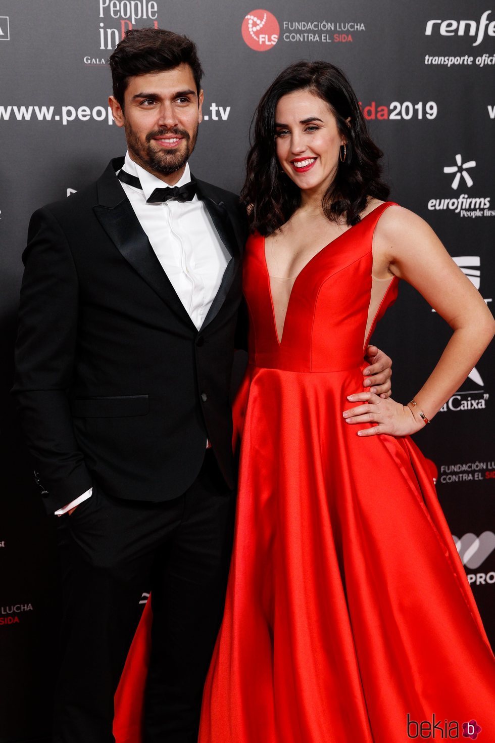 Patry Jordan y su pareja en la gala People in Red 2019