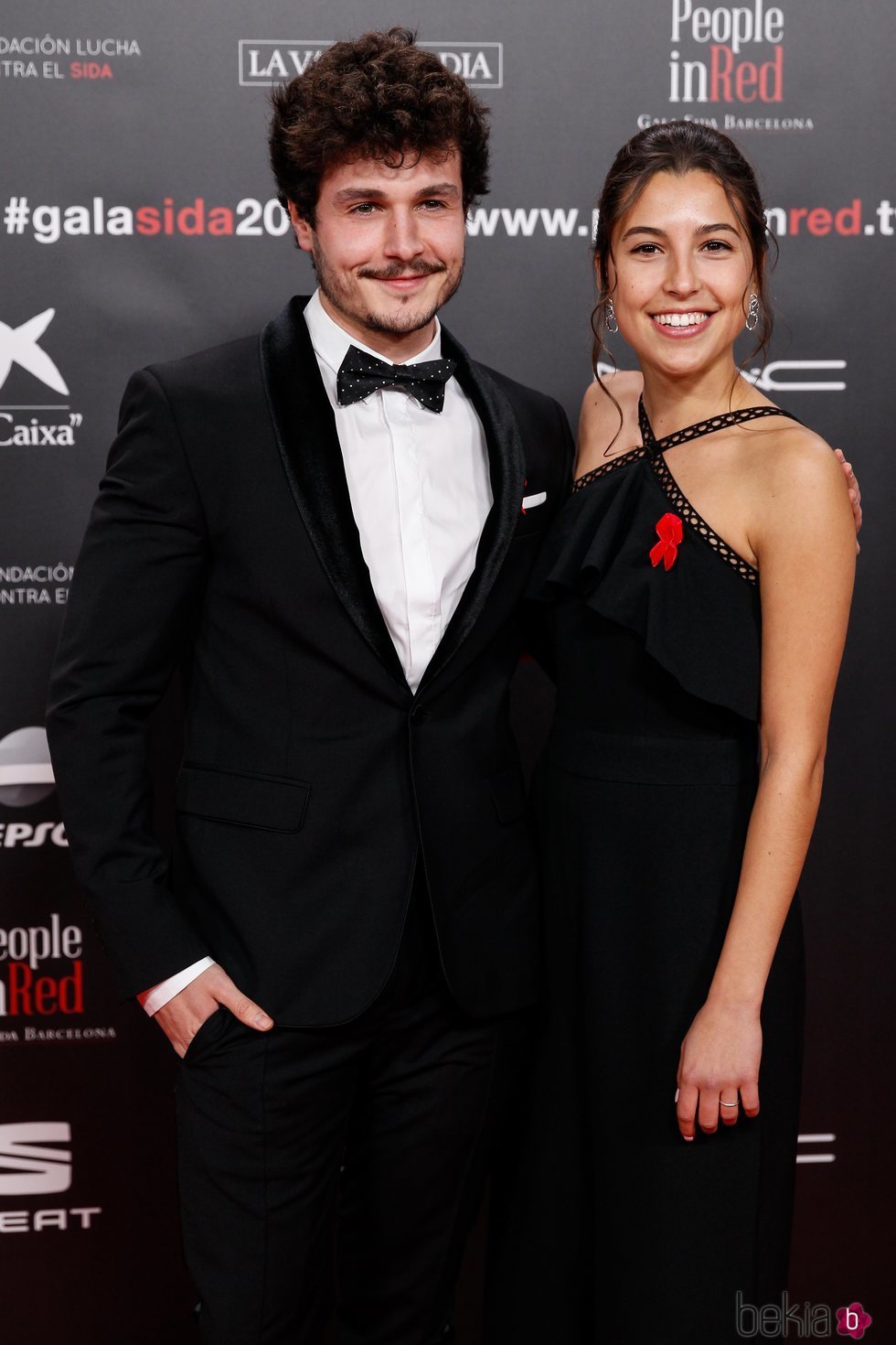 Miki Núñez y Sara Roy en la gala People in Red 2019