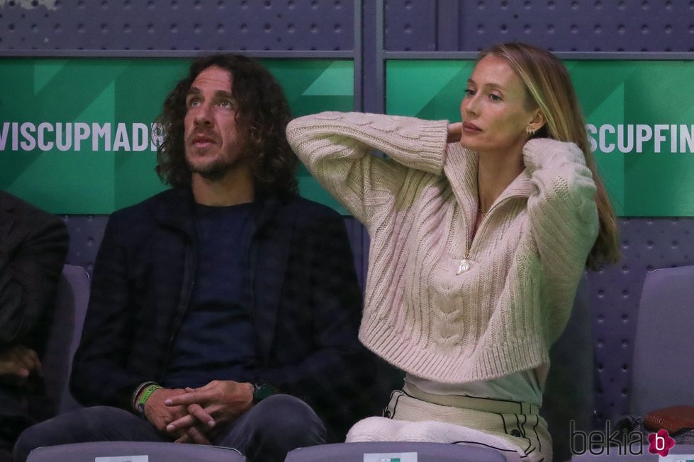Carles Puyol y Vanesa Lorenzo en la Copa Davis 2019
