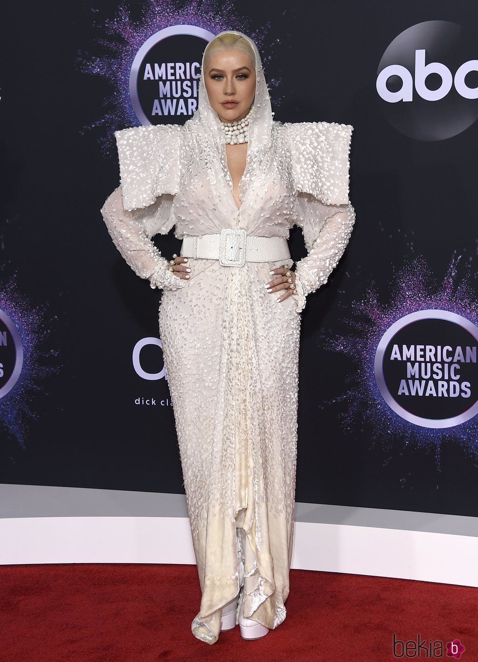 Christina Aguilera en la alfombra roja de los premios AMAs 2019