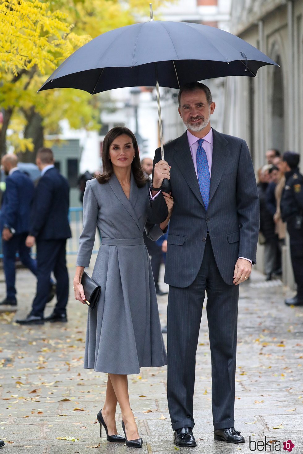 Los Reyes llegando a la entrega de premios del Observatorio contra la violencia doméstica y de género