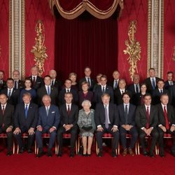 La Reina Isabel y el Príncipe Carlos con Pedro Sánchez, Donald Trump, Emmanuel Macron, Boris Johnson, Justin Trudeau y otros líderes de la OTAN