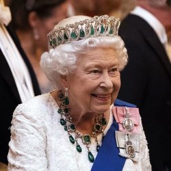 La Reina Isabel en la recepción al cuerpo diplomático en el Palacio de Buckingham