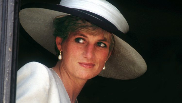 Plano americano de la princesa Diana de Gales