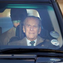 El Duque de Edimburgo sale del hospital tras su ser operado del corazón