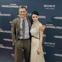 Daniel Craig y Rooney Mara en el estreno de 'Los hombres que no amaban a las mujeres'