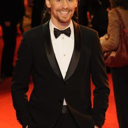 Tom Hiddleston en el estreno de 'Caballo de Batalla' en Londres
