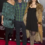 Elisa Matilla, Alejandro Albarracín e Isabel Serrano en el estreno de 'La chispa de la vida'