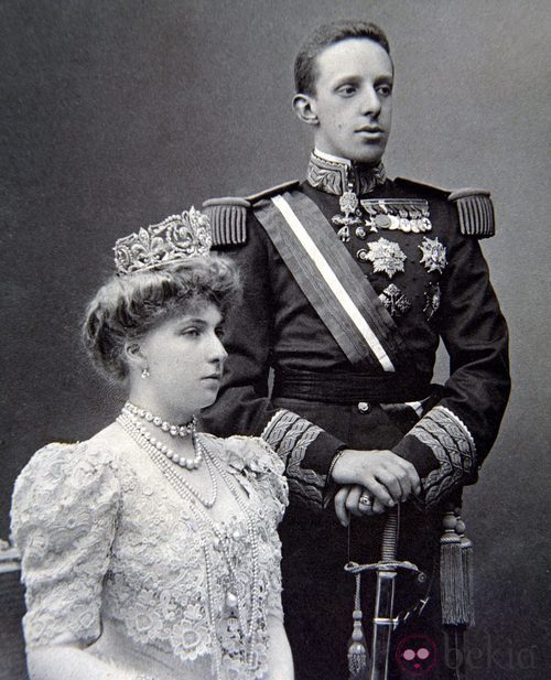 El Rey Alfonso XIII y la Reina Victoria Eugenia