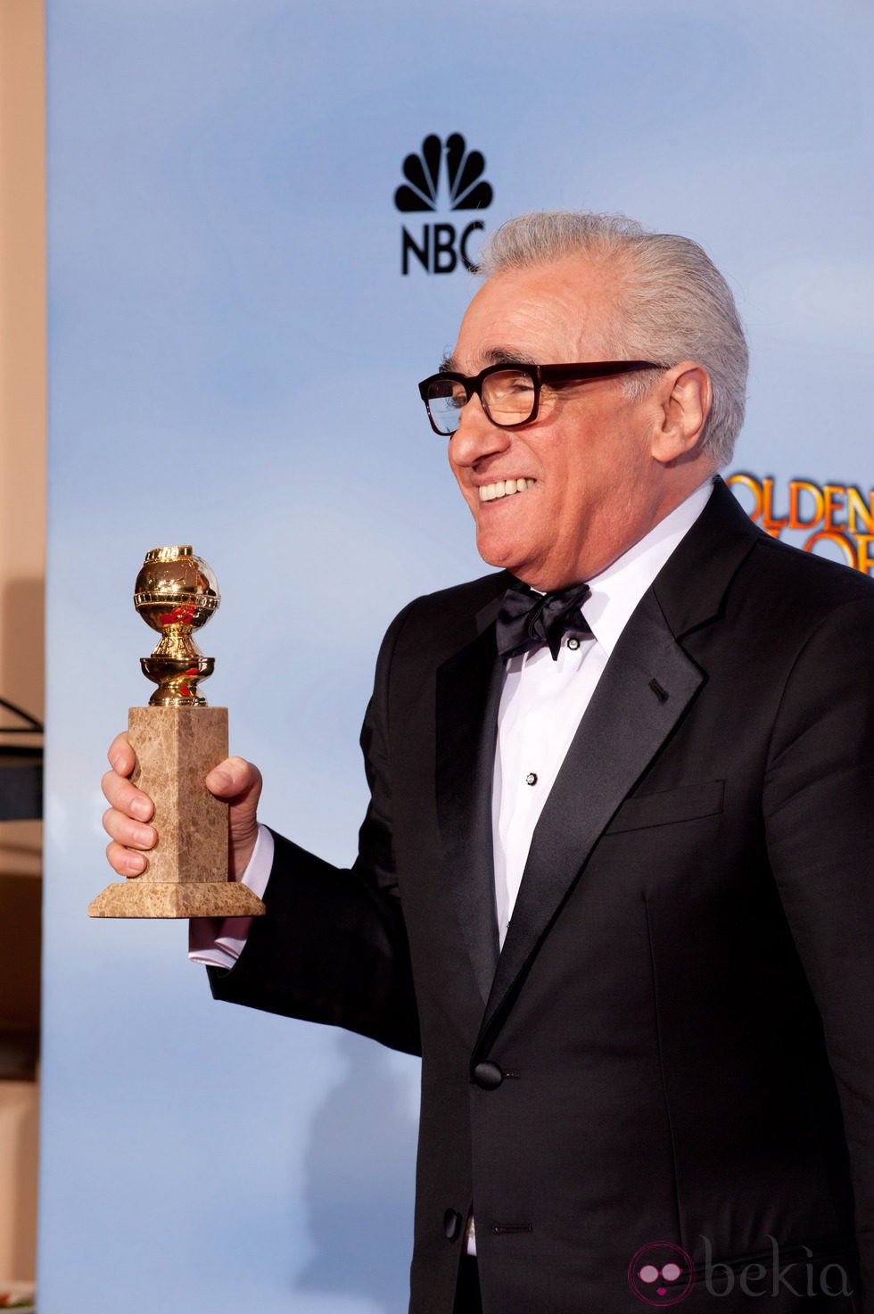 Martin Scorsese posa con su Globo de Oro 2012