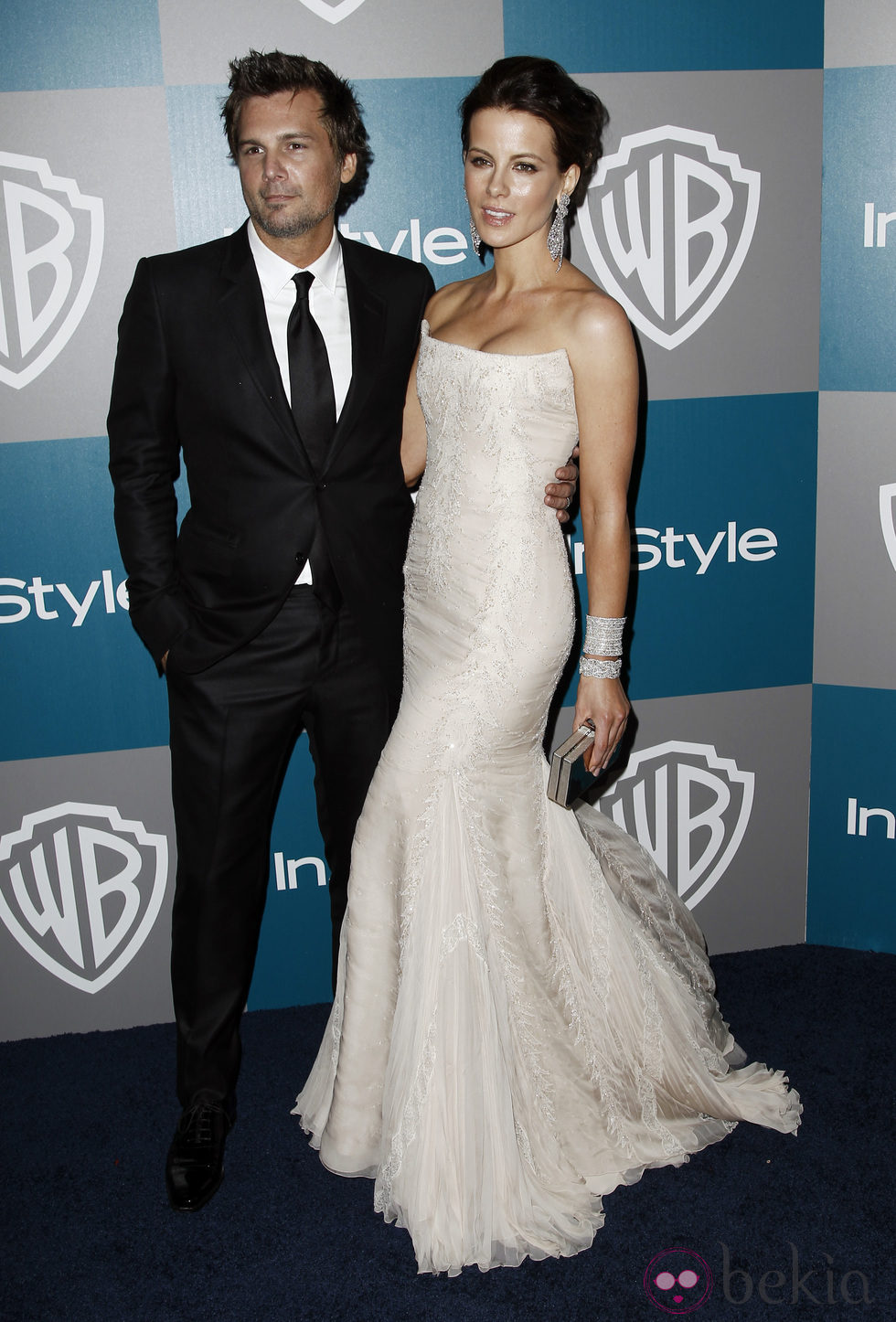 Len Wiseman y Kate Beckinsale en la fiesta organizada por Warner Bros tras los Globos de Oro 2012