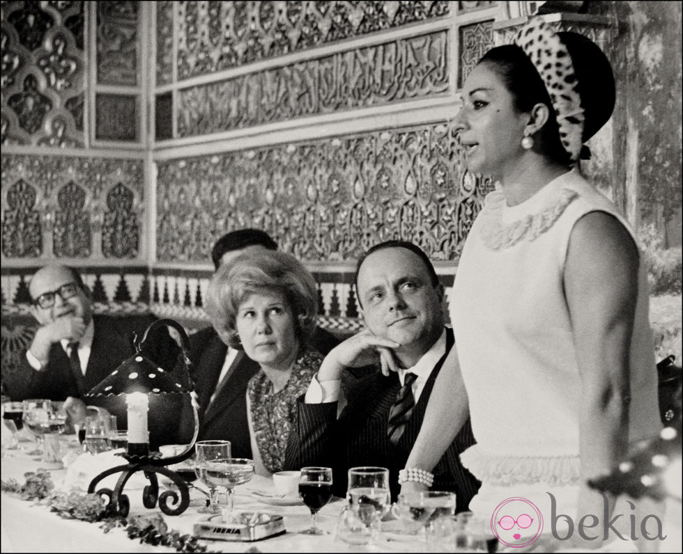 La duquesa de Alba, Manuel Fraga y Lola Flores en los sesenta