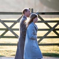 El Príncipe Eduardo y Luisa Mountbatten-Windsor acudiendo a la Misa de Navidad 2019