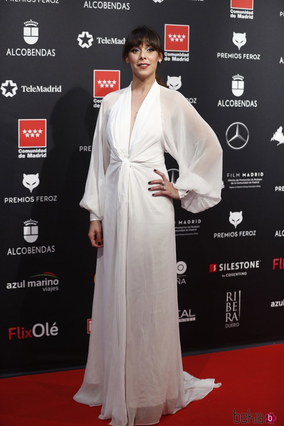 Blanca Cuesta en la alfombra roja de los Premios Feroz 2020