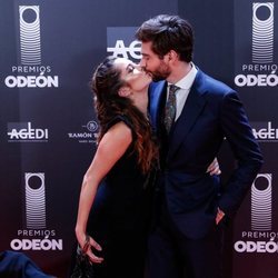 Sofía Ellar y Álvaro Soler en los Premios Odeón 2020