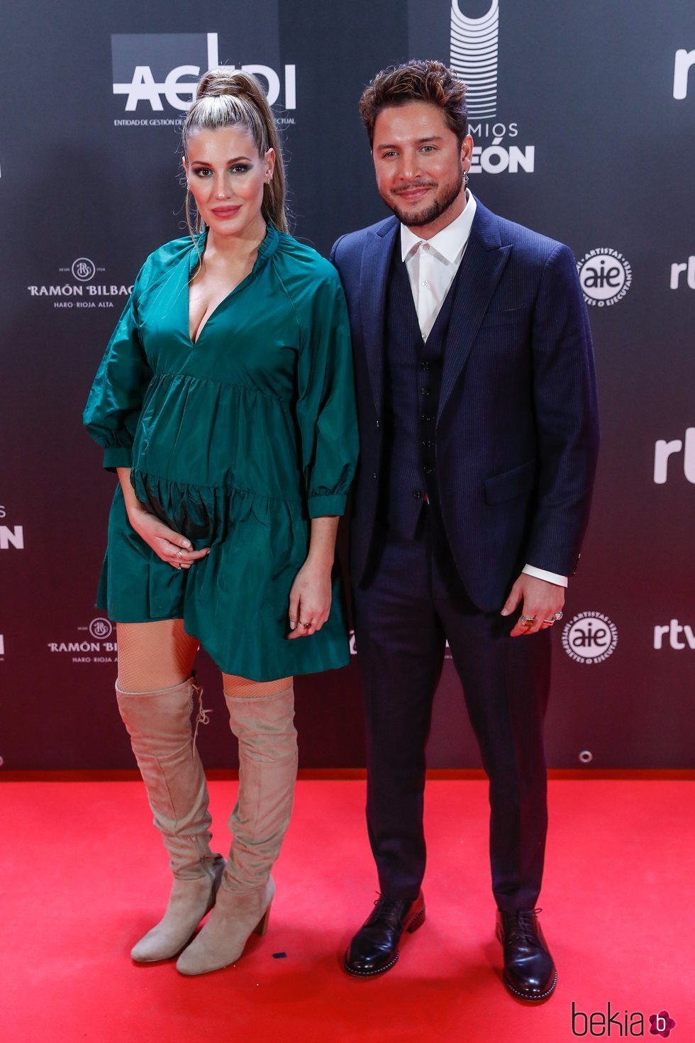 Almudena Navalón y Manuel Carrasco en los Premios Odeón 2020