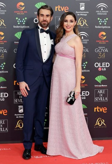 Daniel Muriel y Candela Serrat en la alfombra roja de los Goya 2020