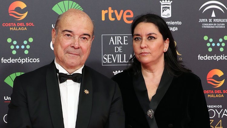Antonio Resines y Ana Pérez Lorente en la alfombra roja de los Goya 2020