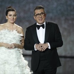 Silvia Abril y Andreu Buenafuente presentando la gala de los Goya 2020