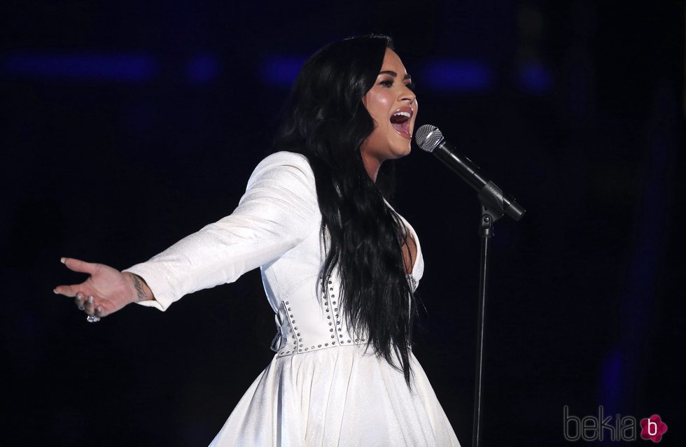 Demi Lovato durante su actuación en los Premios Grammy 2020