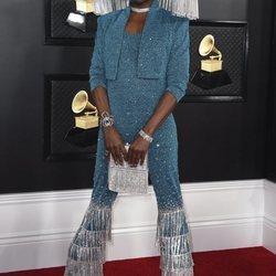 Billy Porter en la alfombra roja de los Premios Grammy 2020