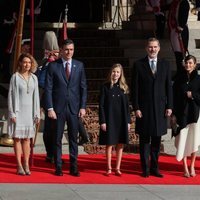 Los Reyes Felipe y Letizia, la Princesa Leonor, la Infanta Sofía, Pedro Sánchez, Meritxell Batet y Pilar Llop en la Apertura de la XIV Legislatura