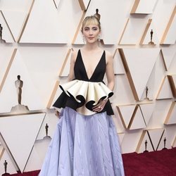 Saoirse Ronan en la alfombra de los Oscar 2020