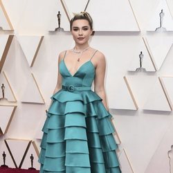 Florence Pugh en la alfombra de los Oscar 2020