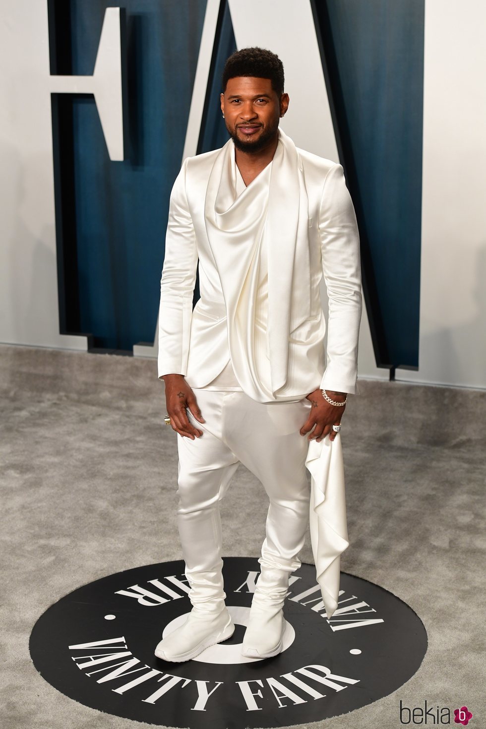 Usher en la fiesta de Vanity Fair tras los Oscar 2020