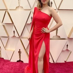 Gisela posa en la alfombra roja de los Oscar 2020