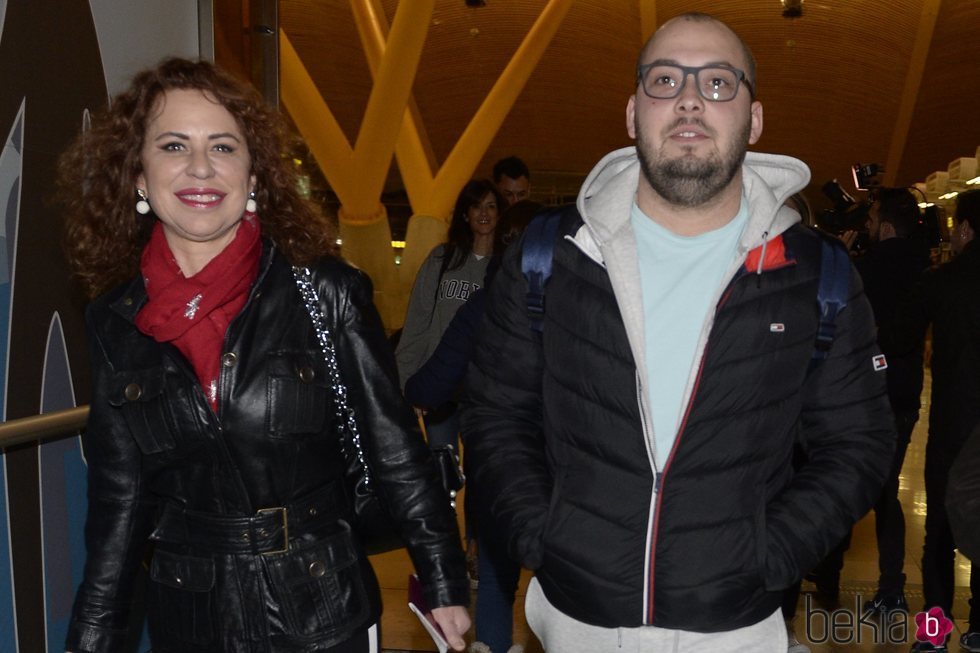 Vicky Larraz y José Antonio Avilés camino a 'Supervivientes 2020'
