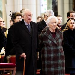 Alberto y Paola de Bélgica en la misa en recuerdo a los miembros fallecidos de la Familia Real Belga