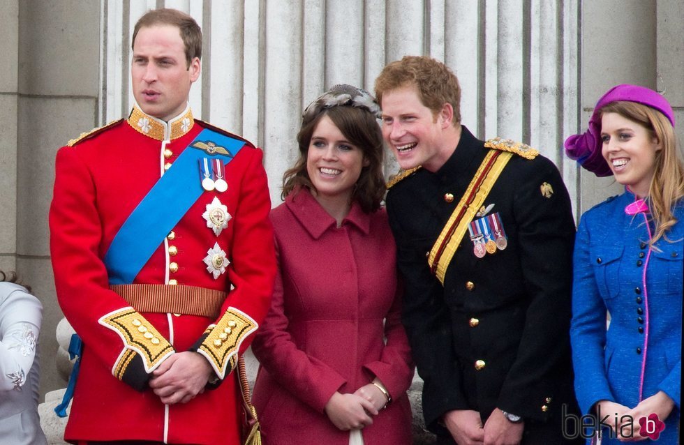El Príncipe Guillermo, el Príncipe Harry, la Princesa Beatriz de York y la Princesa Eugenia de York