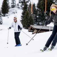 Amalia de Holanda esquiando durante sus vacaciones en Lech