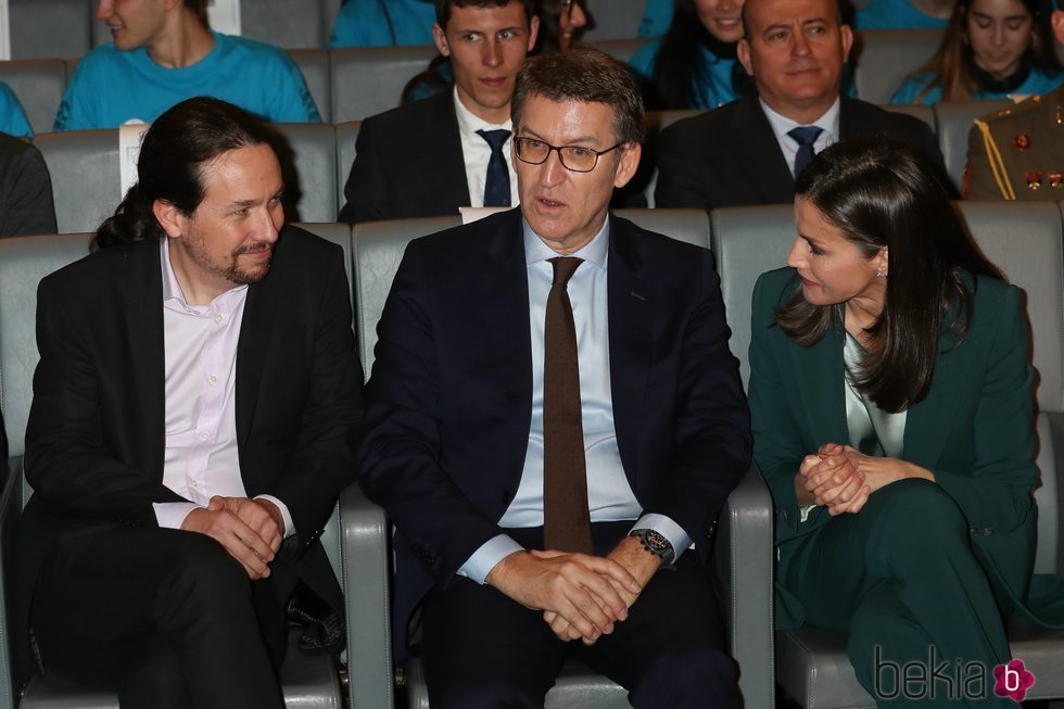 La Reina Letizia y Pablo Iglesias en la entrega de premios Princesa de Girona