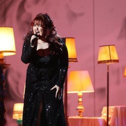 Ariadna presentado su single 'Al santo equivocado' durante la gala 7 de 'OT 2020'
