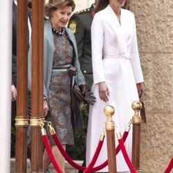 Sonia de Noruega y Rania de Jordania en la bienvenida por la Visita de Estado de los Reyes de Noruega a Jordania
