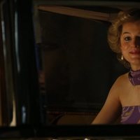 Emma Corrin como Lady Di en The Royal Opera House en 'The Crown'