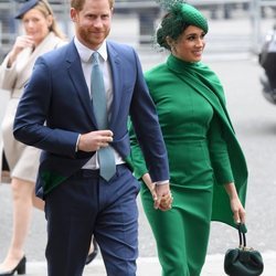 El Príncipe Harry y Meghan Markle en su último acto como miembros de la Casa Real Británica