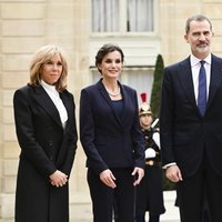 Los Reyes Felipe y Letizia con Emmanuel Macron y Brigitte Macron en el Elíseo para un almuerzo