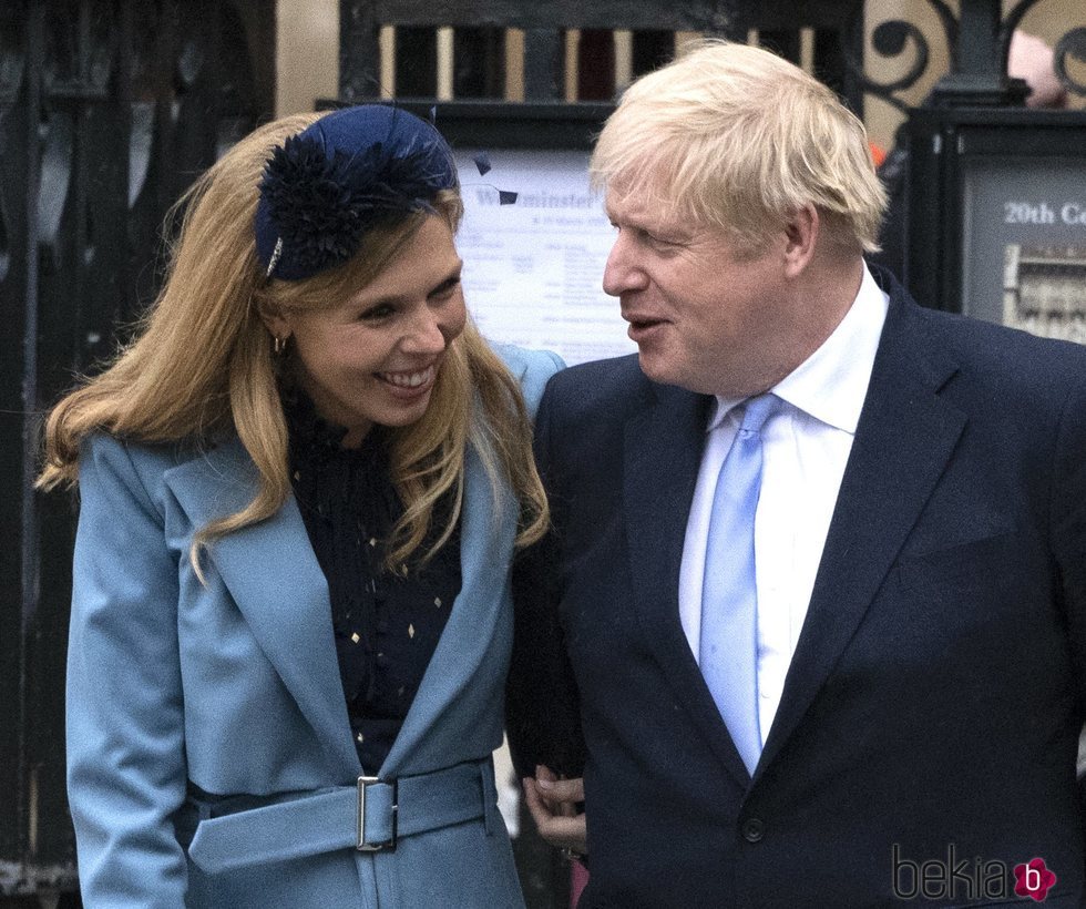 Boris Johnson con su prometida Carrie Symonds