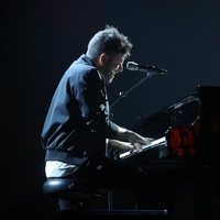 Pablo López cantando durante la gala 11 de 'OT 2020'