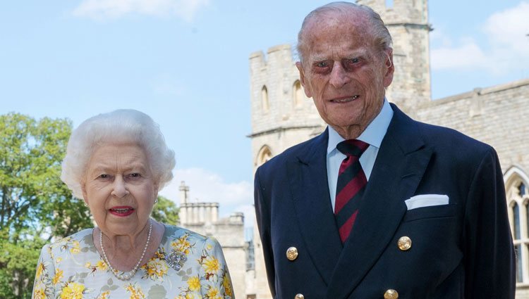 La Reina Isabel y el Duque de Edimburgo en Windsor Castle durante el confinamiento
