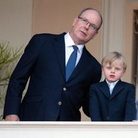 Alberto de Mónaco celebrando San Juan 2020 con sus hijos los Príncipes Jacques y Gabriella