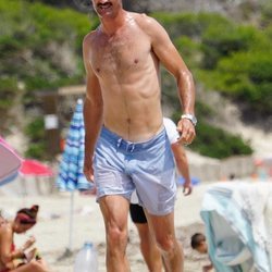 José Bono Junior con el torso desnudo en Ibiza