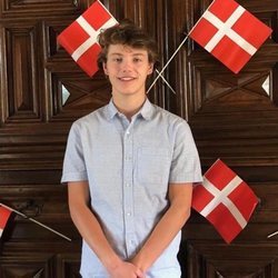 Félix de Dinamarca en la celebración de su 18 cumpleaños