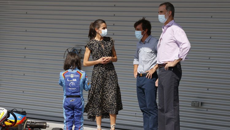 Los Reyes Felipe y Letizia con Fernando Alonso en el Museo y Circuito Fernando Alonso en Asturias
