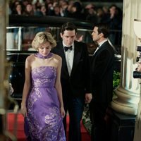 Emma Corrin y Josh O'Connor en la cuarta temporada de 'The Crown'